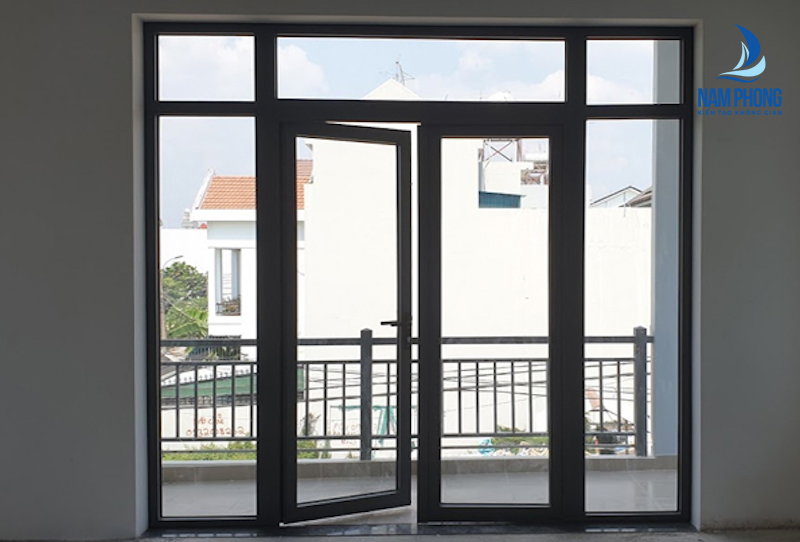 cửa nhôm xingfa 2 cánh mở quay